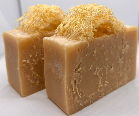 Sweet Tobacco Goat Milk Soap Loofah Bar